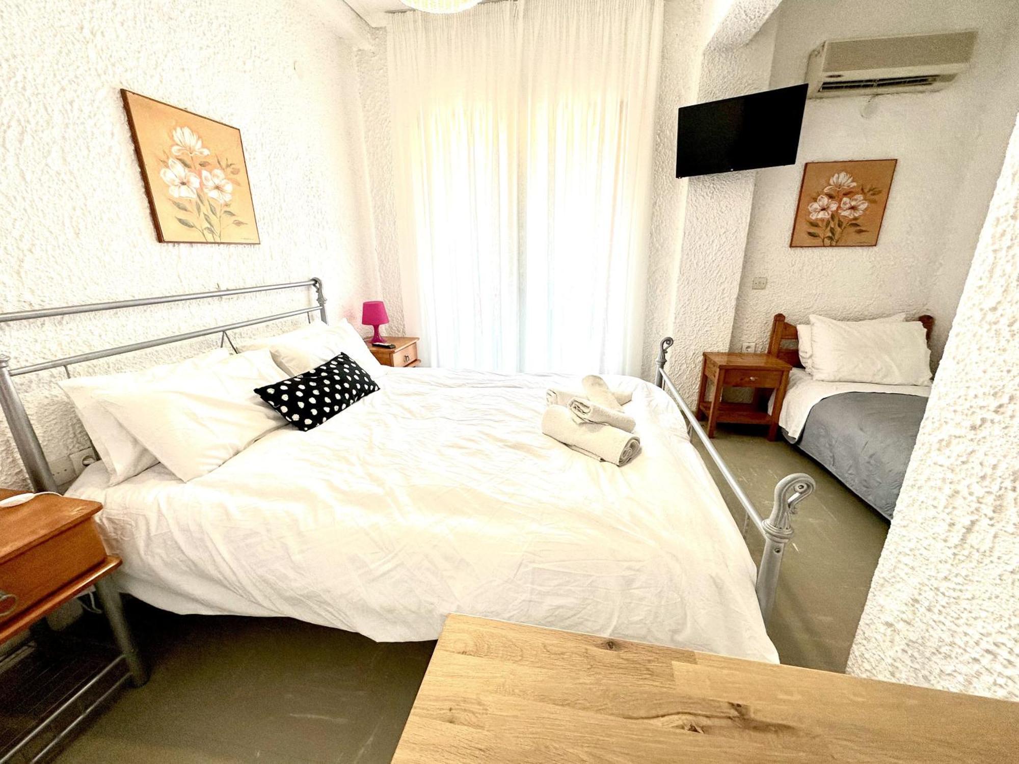Katerina Apartments Néos Pírgos Rom bilde